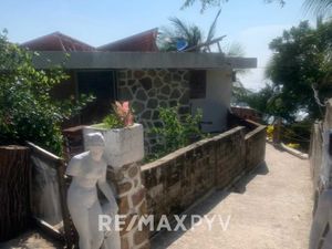 Residencia frente a playa en Venta en Acapulco, Guerrero