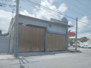 Venta de local comercial con uso de suelo mixto