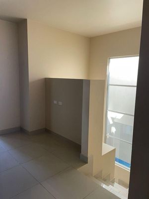 CASA EN VENTA - Privada Playas de Tijuana