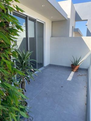 CASA EN VENTA - Privada Playas de Tijuana