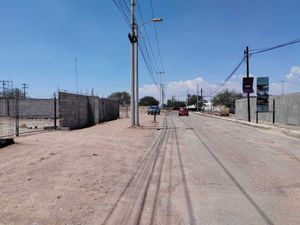 TERRENO DE USO MIXTO PARA INVERSIONISTAS AL NORTE DE LA CIUDAD