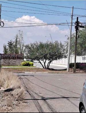 TERRENO DE USO MIXTO PARA INVERSIONISTAS AL NORTE DE LA CIUDAD