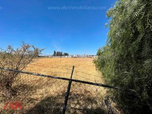 TERRENO EN VENTA EN AV CONCEPCION  10,000 M2