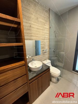 Residencia de Autor en Venta en Coto Zona Andares