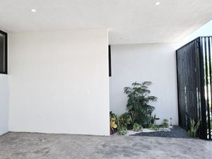 CASA EN VENTA EN DZITYA, 4 HAB ENTREGA INMEDIATA