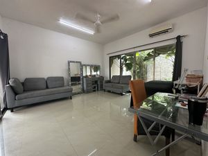 CASA EN VENTA EN MERIDA CENTRO, SAN SEBASTIAN, AMPLIO TERRENO