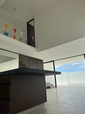 CASA EN VENTA EN MERIDA TIPO TH,  PRIVADA XCANATUN, ZONA NORTE YUCATAN