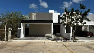 CASA EN VENTA EN PRIVADA TAMORA EN MÉRIDA, CONKAL