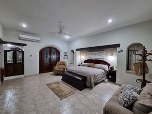 CASA EN VENTA EN MÉRIDA, SAN RAMÓN NORTE, ENTREGA INMEDIATA.