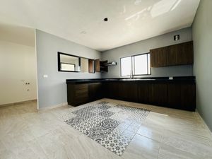 CASA EN VENTA EN PRIVADA XCANATUN EN GRAN SAN PEDRO CHOLUL