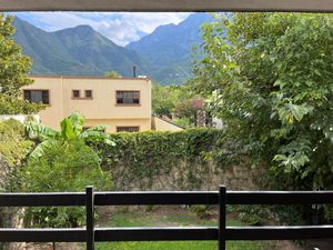 CASA EN VENTA LOS COLORINES