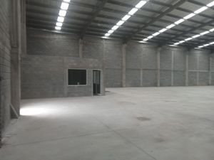 Rento bodega nueva, 1000 m2 en Parque Industrial Santa Catarina