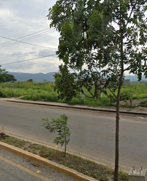 Venta de Terreno en Calzada Emiliano Zapata, Teran, Tuxtla Gtz