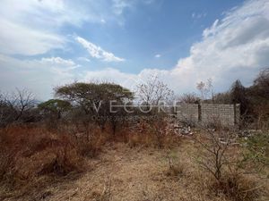 TERRENO EN VENTA EN BALCONES DE LA CALERA, TLAJOMULCO DE ZUÑIGA