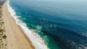 TERRENO FRENTE A PLAYA DE ACAPULCO, GUERRERO