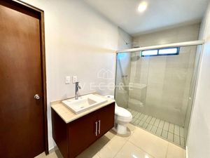 CASA EN VENTA EN MADEIRAS II, ZAPOPAN