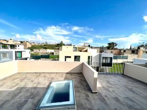 CASA EN VENTA EN MADEIRAS II, ZAPOPAN