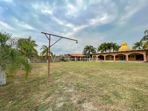 SALON DE EVENTOS EN HUAXTLA, EL ARENAL, JALISCO