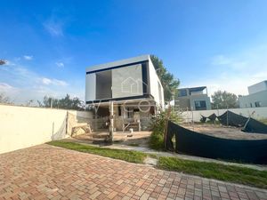 CASA EN VENTA EN BOSQUES VALLARTA, ZAPOPAN