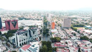 OFICINA EN RENTA EN RINCONADA DEL BOSQUE, GUADALAJARA