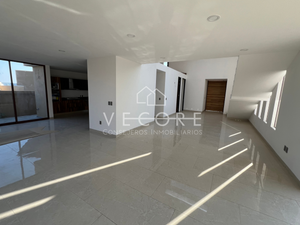 RESIDENCIA EN VENTA EN CLUB DE GOLF DE ALTOZANO,  MORELIA, MICHOACAN