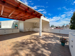 CASA EN VENTA EN JARDINES DEL SOL, ZAPOPAN