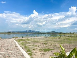 TERRENO EN VENTA EN MIRADOR DEL LAGO, TEUCHITLAN