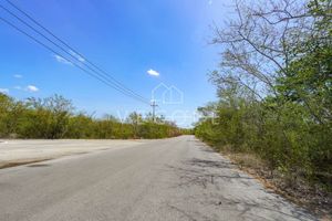 TERRENO EN VENTA EN SIERRA PAPACAL, MERIDA, YUCATÁN