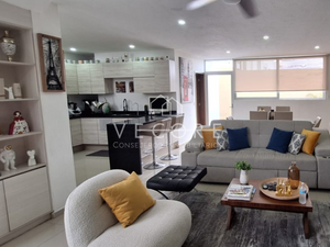 CASA EN VENTA EN SOLARES, ZAPOPAN