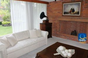 CASA EN VENTA EN FRACCIONAMIENTO EL BOSQUE 950 METROS DE TERRENO