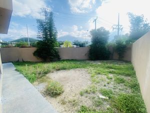 Casa en Venta, Estricta Seguridad, Zona Sierra Alta, Monterrey, Nuevo León