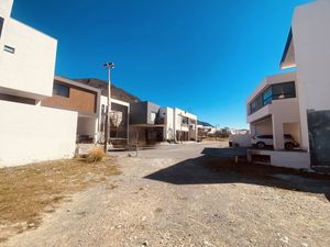 Terreno en Venta, Estricta Seguridad, Laderas Residencial, Monterrey, Nuevo León