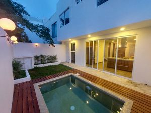 Residencia en Puerto Moreleo , Quintana Roo