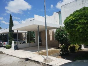 Casa en renta en Residencial Aurea, Xcumpich