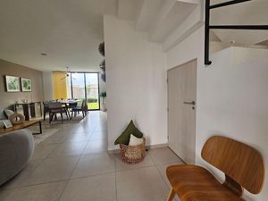 Casa en Venta Juriquilla, 3 pisos con roof garden