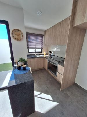 Departamento en Venta Zakia, Planta Baja, Estudio, Bodega, Jardín