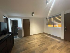 Departamento en Venta en Eje 6 Sur, con 3 recámaras, balcón y recién remodelado