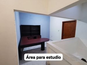 CASA EN VENTA A UNA CUADRA DEL LIBRAMIENTO SUR PONIENTE