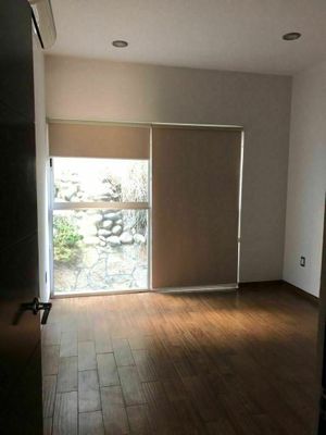 DEPARTAMENTO EN VENTA EN LA LOMITA