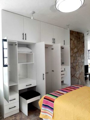 SE OFRECE LOFT COMPLETAMENTE AMUEBLADO