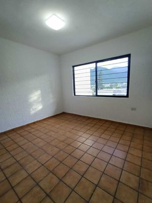 SE OFRECE CASA EN  VENTA