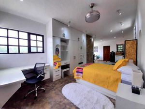 SE OFRECE LOFT COMPLETAMENTE AMUEBLADO