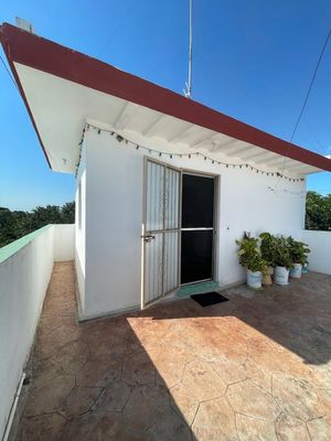 SE VENDE CASA EN MERIDA  EN CONKAL  PRECIO $2,400,000.