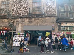 LOCAL EN RENTA EN EL CENTRO DE LA CDMX, VENUSTIANO CARRANZA, A PASOS ZOCALO