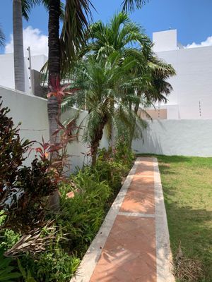 Terreno doble en Residencial Cumbres Cancun