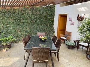 Casa en condominio en venta en Julián Adame