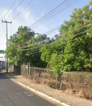 Terreno en venta, uso mixto Adolfo Horn y 1 de Mayo en Santa Cruz del Valle