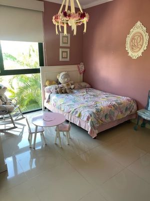 Casa en Venta en Privada cerca de plaza La Isla