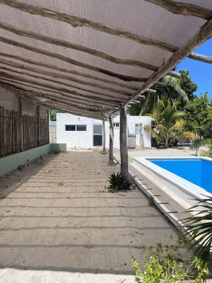 CASA EN VENTA EN CHUBURNÁ PUEBLO