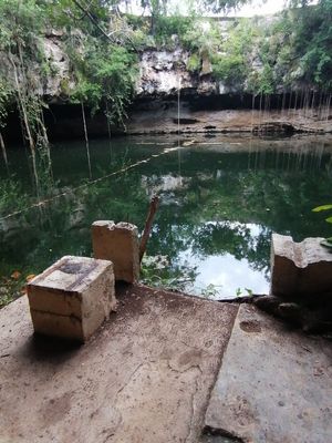 TERRENO CON CENOTE ABIERTO Y PARADOR TURISTICO CERCA DE VALLADOLID  YUCATAN